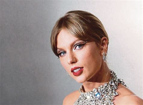 Showbiz Malaysians Lament Taylor Swift Performing In Singapore Next