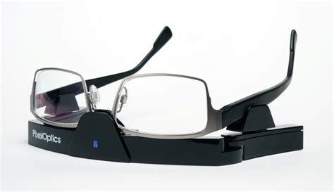 Empower The World S First Electronic Focusing Eyeglasses
