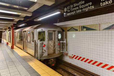 Mta Will Overhaul Century Old 42nd Street Shuttle Curbed Ny