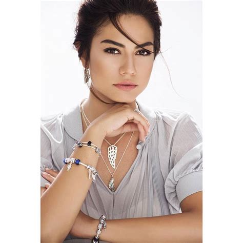 Kendisi 1991 doğumlu ve eski efes kızı imiş. 91 best images about Demet Ozdemir on Pinterest | Istanbul, Beautiful and Actresses