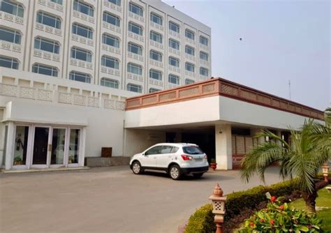 Tajview Ihcl Seleqtions Hotel En Agra India Con Ganas De Viajar