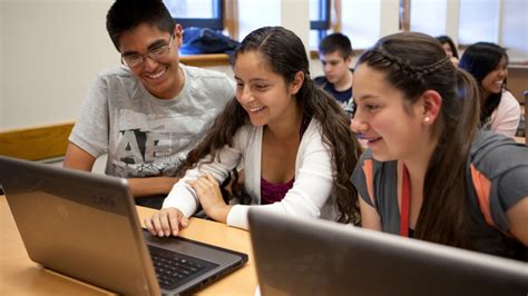 New program brings equity to Oregon's computer science classes | Around ...