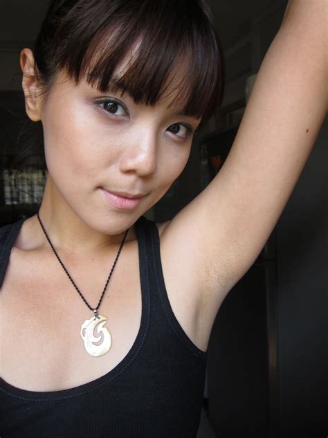How To Get The Dark Undertone Off Of Your Armpits Remove Odor And Make
