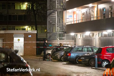 20:40 politie naar akkerbergstraat te zwolle. Twee gewonden bij steekpartij Gombertstraat Zwolle - Nieuws - Stefan Verkerk Fotografie & Webdesign