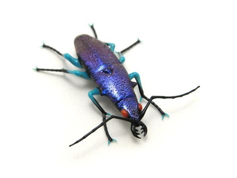 Wesley Fleming Makes Amazing Bugs Out Of Glass Art Is A Way Bugs