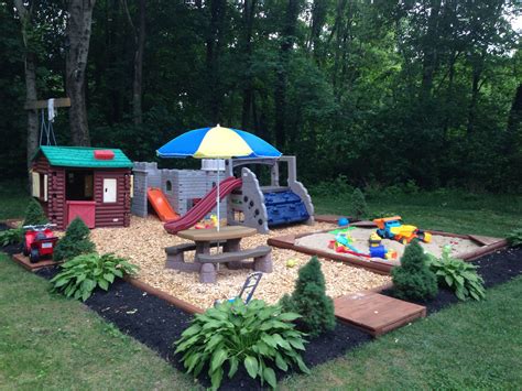And get your kids involved! Backyard:Kid Friendly Backyard Without Grass Playground ...