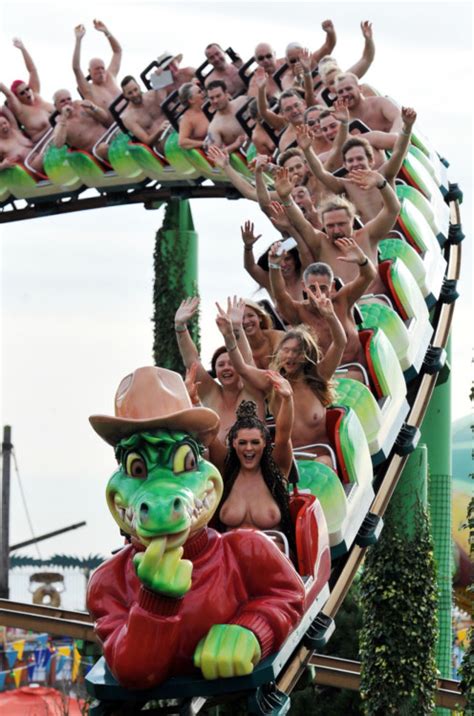 Naked Roller Coaster Riders Attempt World Record Fooyoh SexiezPicz