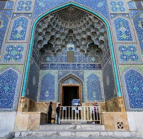 Entrance Gate To Sheikh Lotfollah Mosque With Blue Tiles On Walls