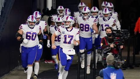 Get a current injury report for the wild card playoff round matchup between the buffalo bills and the indianapolis colts with potential impact. Indianapolis Colts vs. Buffalo Bills picks, predictions ...