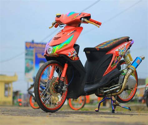 Modifikasi Jok Motor Beat Karbu