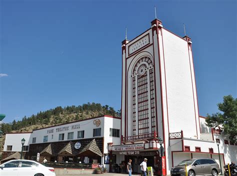 Now playing family favorite movies. Colorado Movie Theatres | RoadsideArchitecture.com