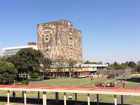 It was founded by royal decree on 21 september 1551 and opened officially. UNAM, CDMX, México | Cdmx, Querer querernos