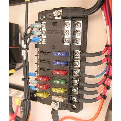 Fuses should be sized and located to protect the wire they are connected to. 12 Circuit Marine Fuse Block | With Negative Bus | New ...