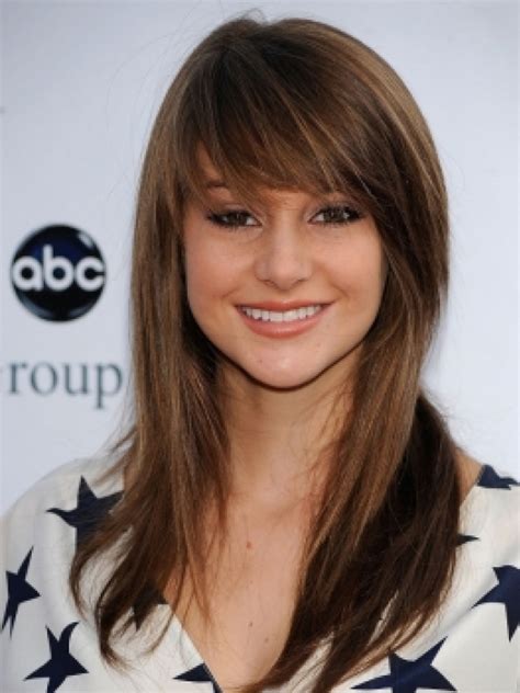 27 Revive Your Image Through These Trendy Hairstyles With Bangs
