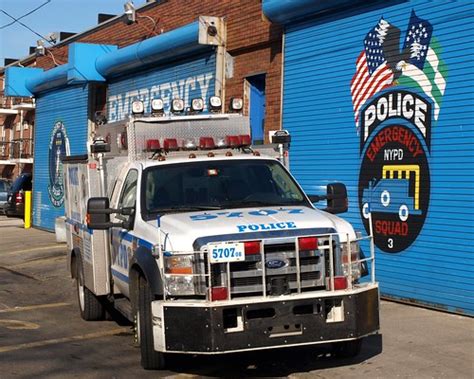 P043s Ess Ford Police Truck Nypd Emergency Squad Unit 3 Flickr