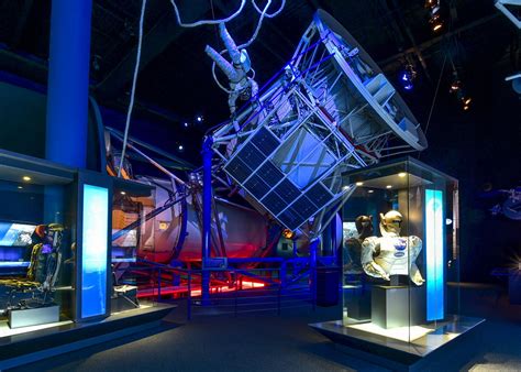 the houston space center is one of houston s top attractions vino con vista adventures of the