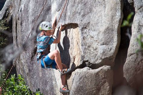 Guided Outdoor Rock Climbing Trips In California For Youth And Families