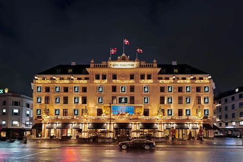 En plus du championnat de premier league qui réunit les ténors british dont les fameux big four, arsenal. Hotel d'Angleterre aflyser årets juletradition | DONTT.DK