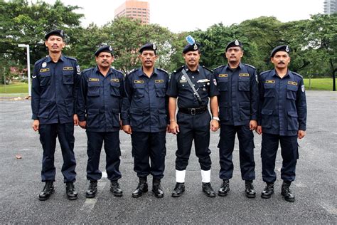 Pdrm Baju Operasi Polis Lelaki Jaket Baharu Polis Trafik Pdrm Otosection Luapkan Amarahmu