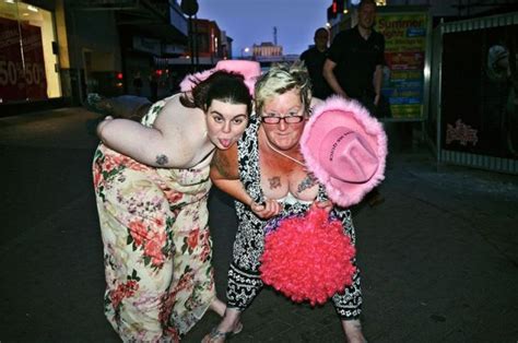 Crazy Out Of Control Hen And Stag Parties Pics Izismile Com
