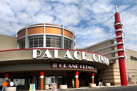 Photos Marcus Palace Cinema Opens In Sun Prairie Local News