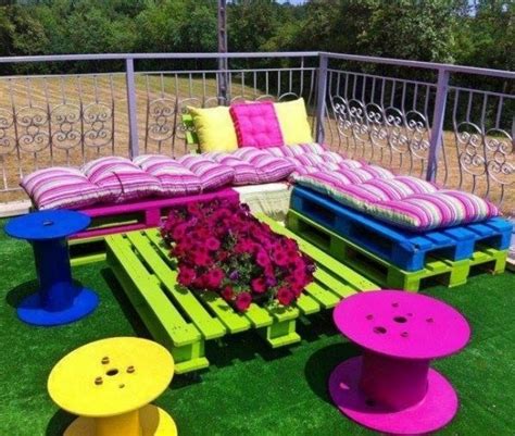Outdoor Furniture Out Of Pallets Wood Pallet Ideas