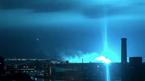 Explosion At Substation In Queens Lights Up The New York City Skies