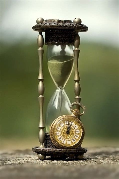 Pin By Miss Beach On Its Time Hourglass Sand Clock Hourglasses