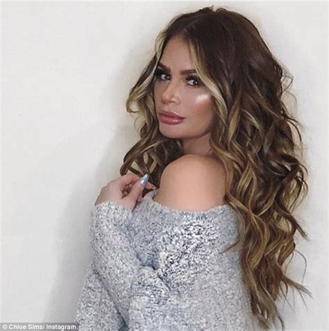 Towie S Chloe Sims Debuts New Brunette Locks On Instagram Daily Mail Online