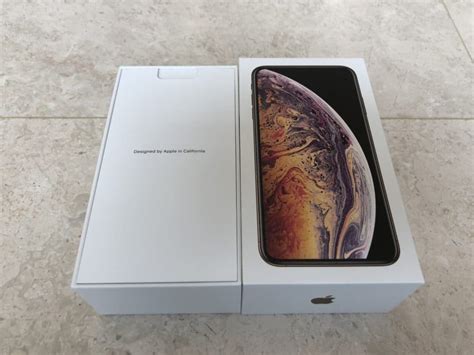We may get a commission from qualifying sales. Unboxing the Stunning Gold iPhone XS Max