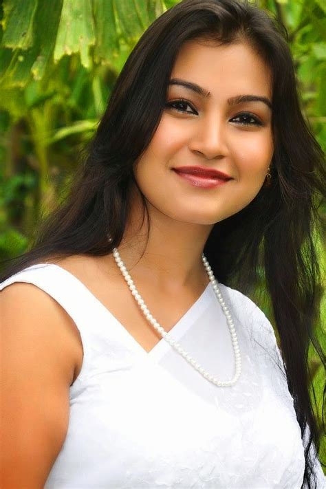 South Indian Actress Varsha Panday Spicy Stills From Her Recent Hotest