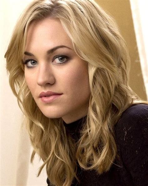 Yvonne strzechowski) is an actress born on the 30th of july 1982 in sydney, australia to her polish immigrant parents. Free Celebrity Images: Yvonne Strahovski