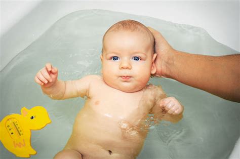 You can give your baby a bath with plain water. How to bathe a baby in 9 easy steps - CaptainMums