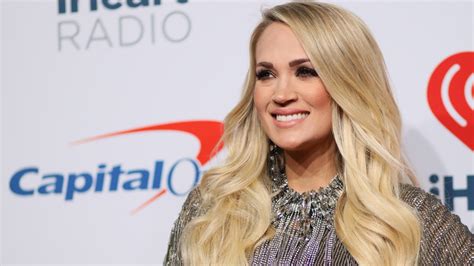 Carrie Underwood Proudly Shows Close Up Of Scar In Flashback Photo Sheknows