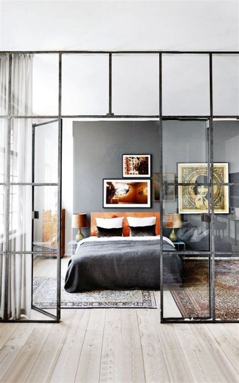 25 Daring Glass Bedroom Design Ideas Digsdigs