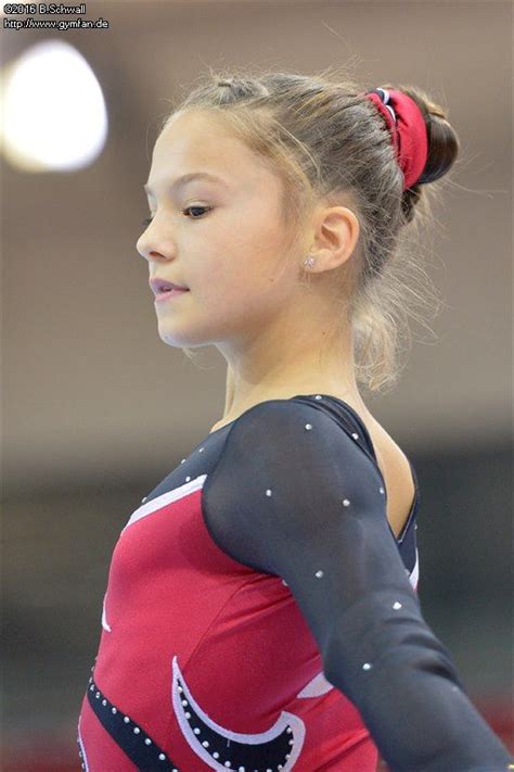 Turner Elite Gymnastics Female Gymnast Poses Sport Gymnastics