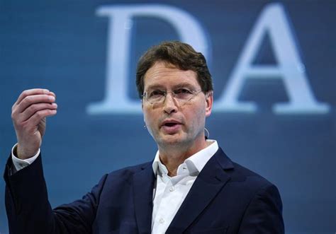 Daimler Chef Ola Källenius Personalabbau nicht mit dem Rasenmäher