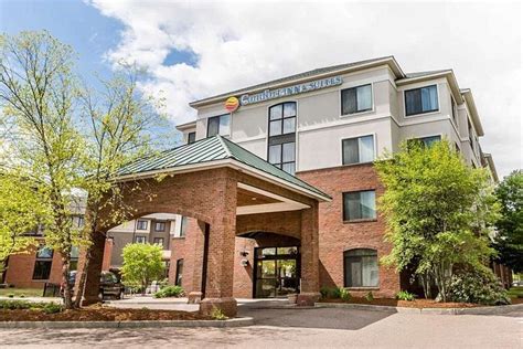 Comfort Inn And Suites Hotel South Burlington Vermont Tarifs 2022