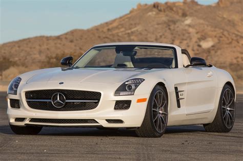 Housing the last naturally aspirated engine in the lineup, the amg featured a thundering 6.2 liter v8 generating 563 hp, dubbed the world's most powerful. Used 2013 Mercedes-Benz SLS AMG GT for sale - Pricing & Features | Edmunds