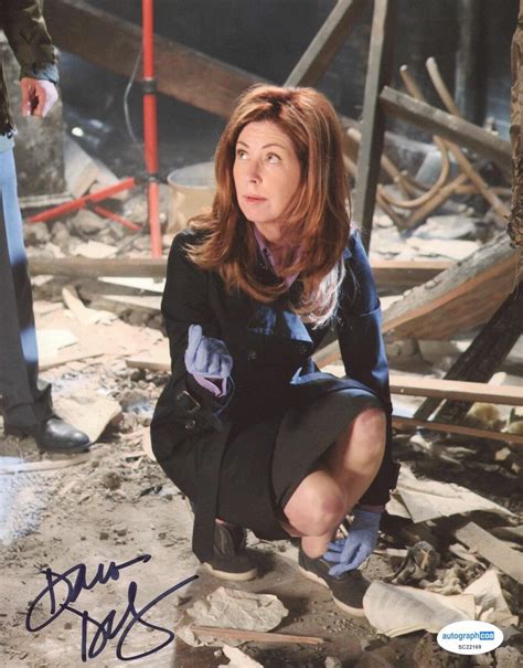 Dana Delany Signed Castle 8x10 Photo 2 Acoa Opens In A New Window Or