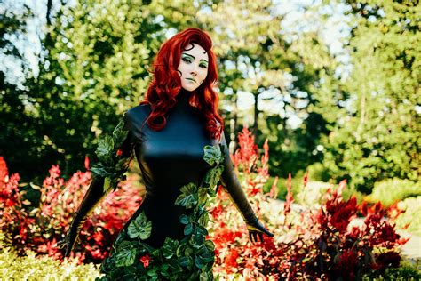 Dc Comics The New 52 Poison Ivy Cosplay Poison Ivy Cosplay Wonder