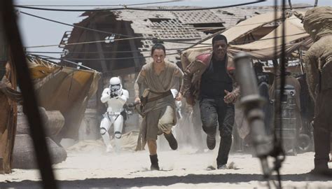‘star Wars Novelist Says Disney Cut Rey Finn Romance From ‘force
