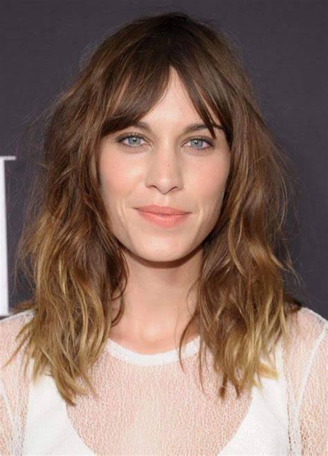20 Sassy And Sultry Medium Shaggy Hairstyles Haircuts