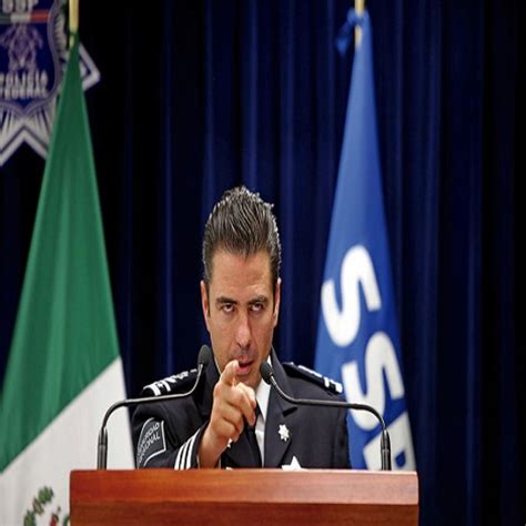 Luis cárdenas palomino, exjefe de la división de seguridad regional de la secretaría de seguridad a cárdenas palomino se le acusa junto a otros 12 policías de ordenar y participar en la tortura de. Cárdenas Palomino y su abanico de empresas fachada
