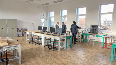 „már mindent elmondtam | magyar hang. A Jászság legkorszerűbb szakképzője - BerényCafé