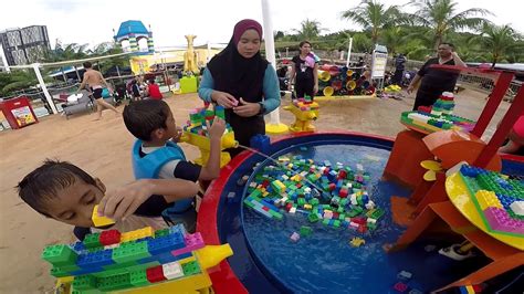 Intip gadis desa mandi disungai gadis desa mandi dsungai cewek mandi. Mandi-manda @ Johor Bahru ( Legoland / KSL Resort ) - YouTube