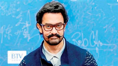 Ghajini, 3 idiots gibi filmleriyle hatırlanmaktadır. Loni MLA Nand Kishore Gurjar files complaint against Aamir ...