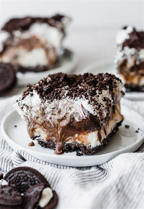 This christmas ice cream recipe may take a bit of time to make, but its creaminess is definitely well worth the effort! Award Winning OREO Ice Cream Cake — Salt & Baker