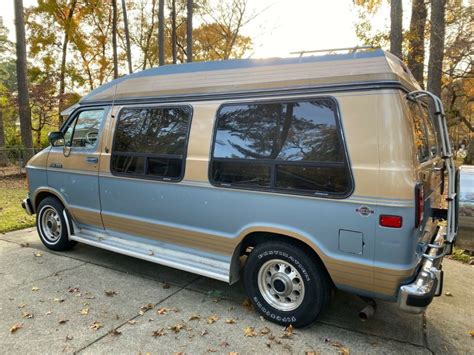 Dodge Conversion Van Camper Rv Travel Van Must See 1 Owner