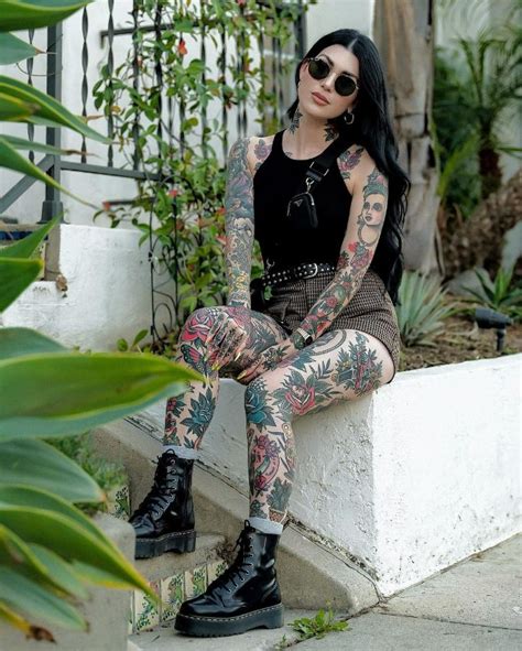 Challenging Beauty Standards Anna Meliani The Tattooed Model Making Waves In The Fashion World